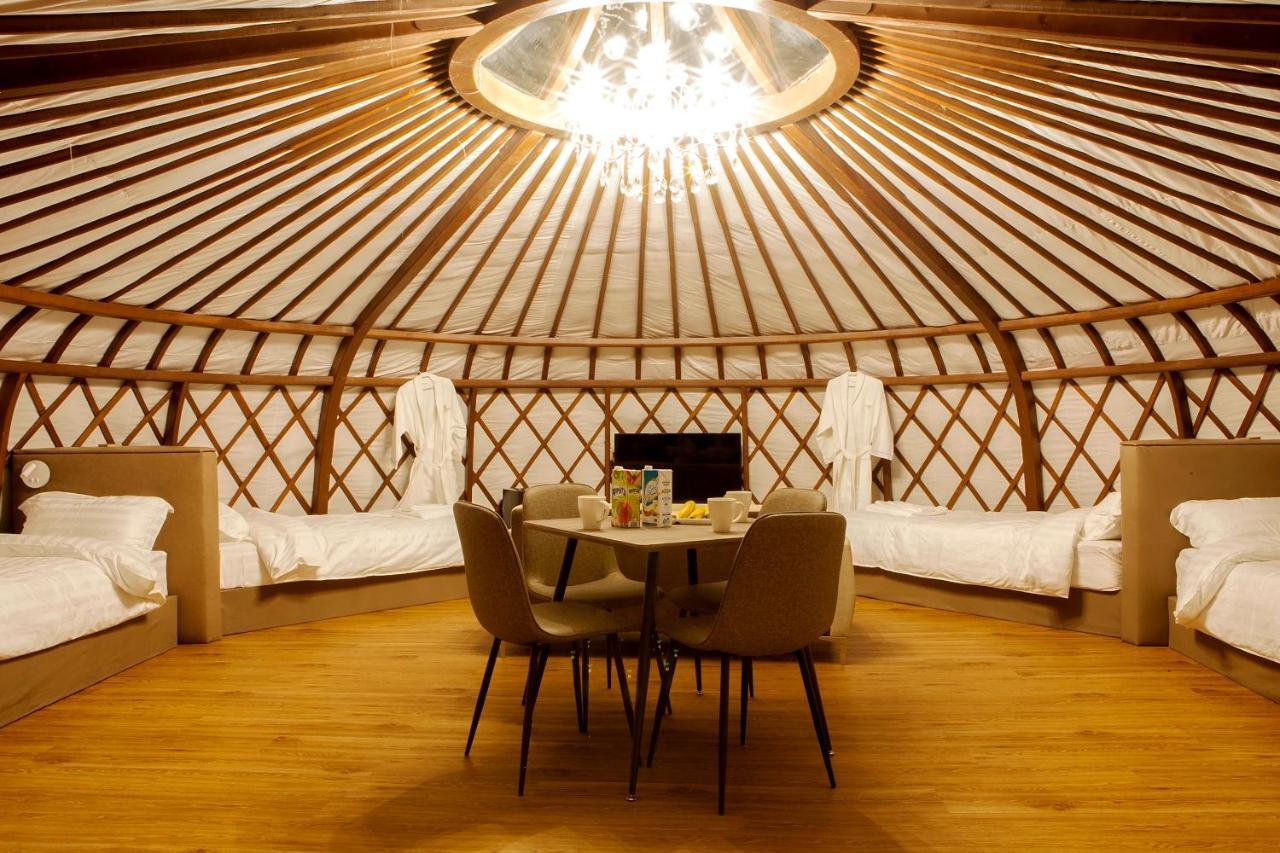 Terelj Resort Bayan Bulagiin Hural Exteriér fotografie